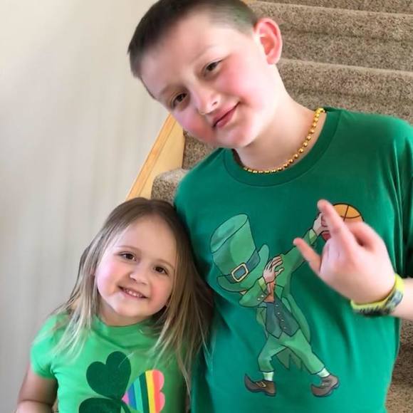 Meet your Posher, Lori - Picture 1 of 1